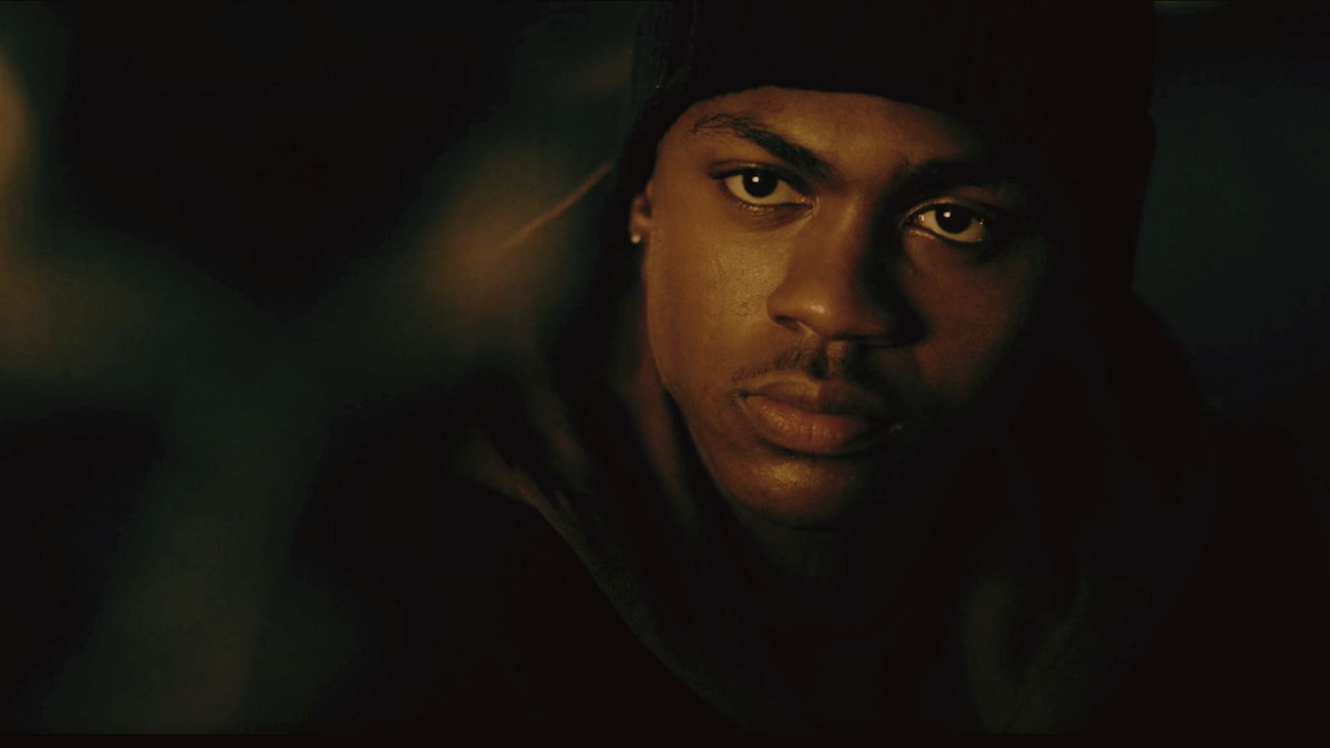 Bakari knows who killed Rob (Image via Paramount+)